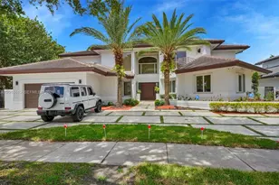 14332 Ardoch Pl, Miami Lakes, FL 33016 - Photo 4
