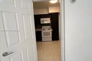 901 SW 4th Terrace, Hallandale Beach, FL 33009 - Photo 4