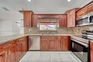 1991 SW 139th Ave, Miami, FL 33175 - Photo 6
