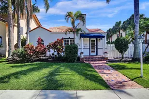 1128 Tyler St, Hollywood, FL 33019 - Photo 2