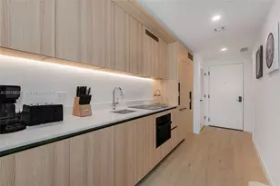 225 N Miami Ave, Miami, FL 33128 - Photo 18