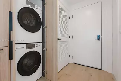225 N Miami Ave #2801, Miami, FL 33128 - Photo 30