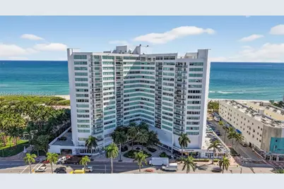 7135 Collins Ave #1131, Miami Beach, FL 33141 - Photo 1