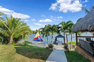 7964 SW 199th Terrace, Cutler Bay, FL 33189 - Photo 28