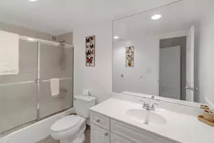 19380 Collins Ave, Sunny Isles Beach, FL 33160 - Photo 10