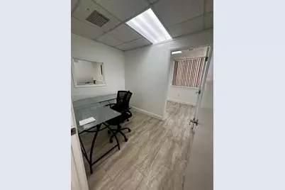 8080 W Flagler St Suite2B, Miami, FL 33144 - Photo 8