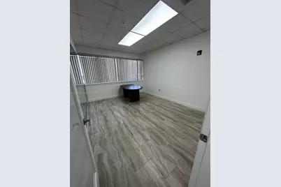 8080 W Flagler St Suite2B, Miami, FL 33144 - Photo 14