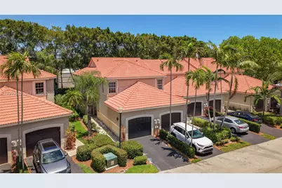 952 Sevilla Cir, Weston, FL 33326 - Photo 24