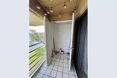 2762 W 60th St #53, Hialeah, FL 33016 - Photo 10