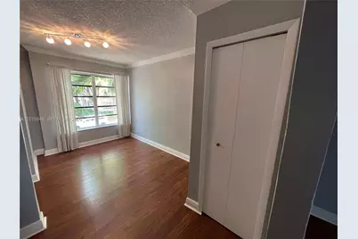 235 Antilla Ave #5, Coral Gables, FL 33134 - Photo 8
