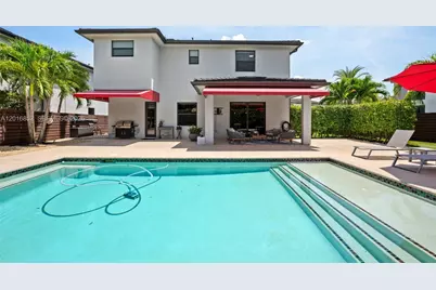 8915 NW 161st Ter, Miami Lakes, FL 33018 - Photo 24