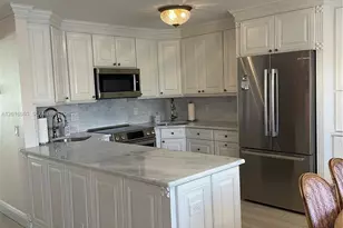 2091 Yarmouth E, Boca Raton, FL 33434 - Photo 16