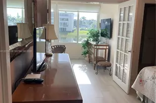2091 Yarmouth E, Boca Raton, FL 33434 - Photo 8