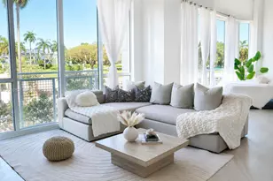 253 NE 2nd St, Miami, FL 33132 - Photo 1