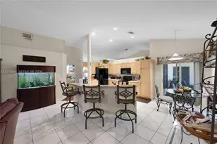 701 SW 93rd Terrace, Pembroke Pines, FL 33025 - Photo 12