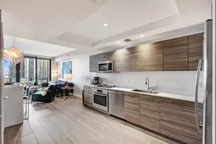 121 NE 34th St, Miami, FL 33137 - Photo 12