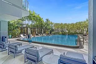 121 NE 34th St, Miami, FL 33137 - Photo 44