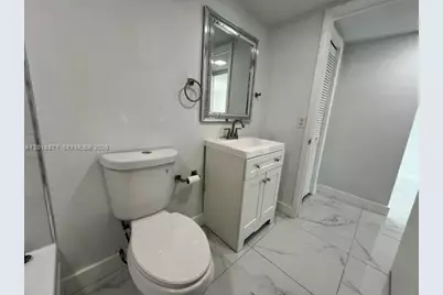 5050 NW 7th St #220, Miami, FL 33126 - Photo 8