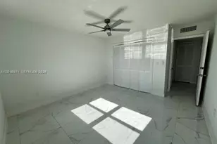 5050 NW 7th St, Miami, FL 33126 - Photo 12