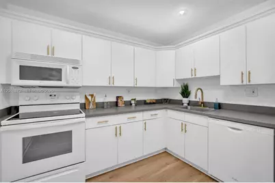 8280 SW 24th St #7311, North Lauderdale, FL 33068 - Photo 2