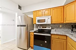 3725 S Ocean Dr, Hollywood, FL 33019 - Photo 12