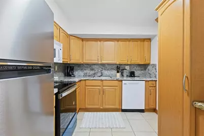 3725 S Ocean Dr #921, Hollywood, FL 33019 - Photo 10