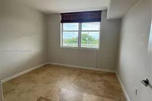 1555 N N Treasure Dr, North Bay Village, FL 33141 - Photo 20