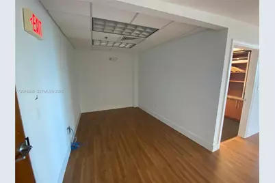 3363 NE 163rd St #702, North Miami Beach, FL 33160 - Photo 2