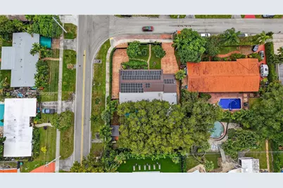 19901 NE 21st Ave, Miami, FL 33179 - Photo 46