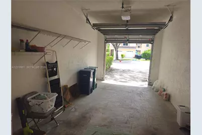 14715 Balgowan Rd #104-9, Miami Lakes, FL 33016 - Photo 16