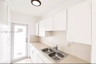 7271 Gary Ave, Miami Beach, FL 33141 - Photo 1