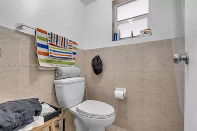 7400 Miami Lakes Dr #D205, Miami Lakes, FL 33014 - Photo 26