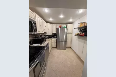 3701 N Country Club Dr #502, Aventura, FL 33180 - Photo 14