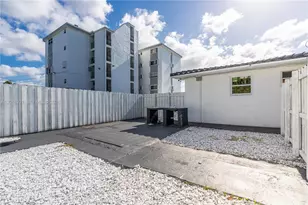 620 Beacom Blvd, Miami, FL 33135 - Photo 12