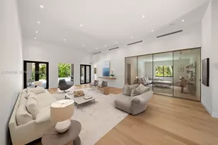 2841 Emathla St, Miami, FL 33133 - Photo 4