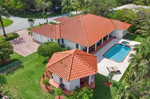 18461 SW 83rd Ave, Cutler Bay, FL 33157 - Photo 1