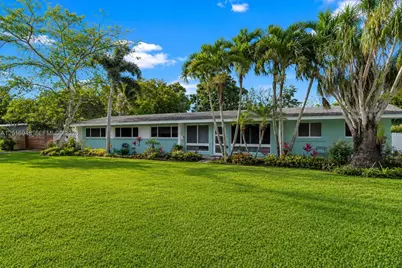 9340 SW 178th Street, Palmetto Bay, FL 33157 - Photo 4