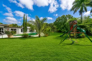 7650 SW 128th St, Pinecrest, FL 33156 - Photo 4