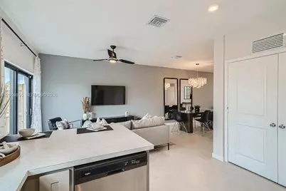 450 NE 12th St, Florida City, FL 33034 - Photo 18