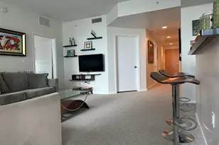 253 NE 2nd St, Miami, FL 33132 - Photo 6