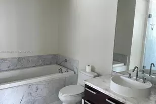 253 NE 2nd St, Miami, FL 33132 - Photo 14