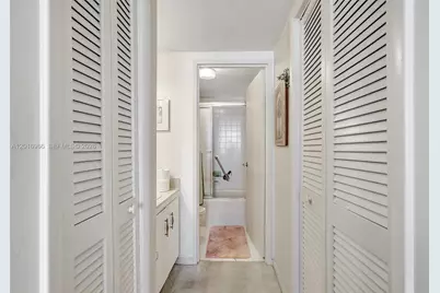 500 Three Islands Blvd #622, Hallandale Beach, FL 33009 - Photo 4