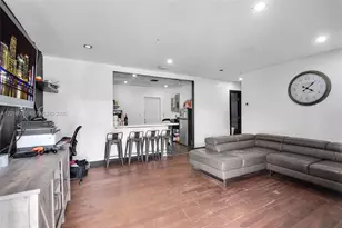 1121 N 71st Ave, Hollywood, FL 33024 - Photo 4