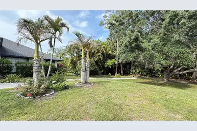 12119 Orange Blvd, West Palm Beach, FL 33412 - Photo 30