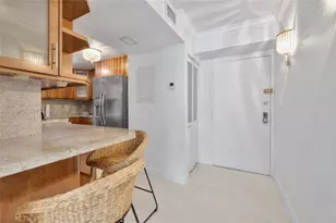 2401 Collins Ave, Miami Beach, FL 33140 - Photo 14