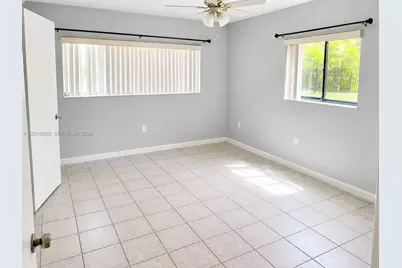 8400 SW 133rd Ave Rd #118, Miami, FL 33183 - Photo 10
