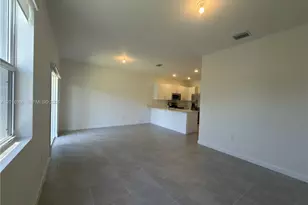 18426 SW 2nd St, Pembroke Pines, FL 33029 - Photo 6