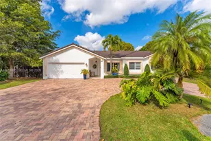 15325 SW 54th Terrace, Miami, FL 33185 - Photo 1