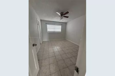 410 SE 2nd Ave #21, Deerfield Beach, FL 33441 - Photo 4