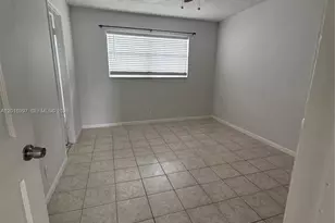 410 SE 2nd Ave, Deerfield Beach, FL 33441 - Photo 4